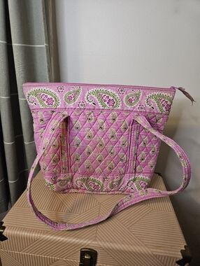 Vera Bradley retired pattern Bermuda Pink paisley handbag bucket tote purse 2005